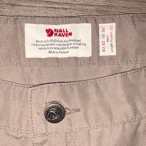 Fjallraven Men's Relaxed Jeans in Gray